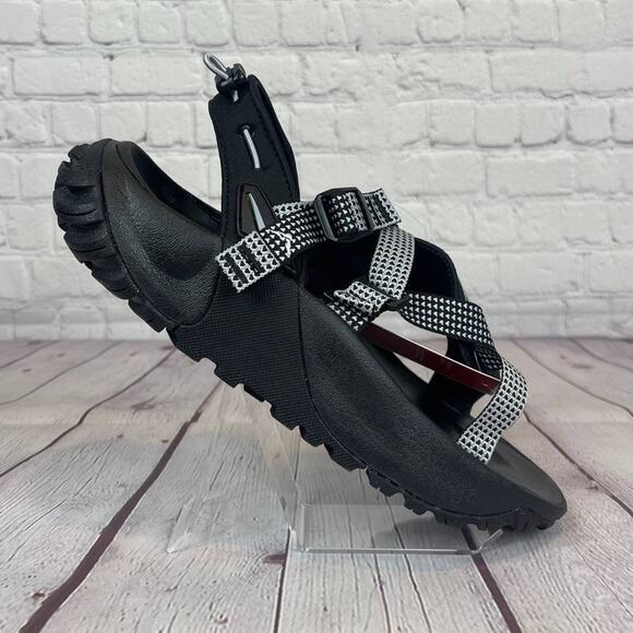 Nike Other - Nike Oneonta Outdoor Hiking Trail Sandals Mens Size 12 (DJ6604-001)